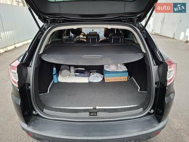 Черный Рено Меган, объемом двигателя 1.5 л и пробегом 287 тыс. км за 8700 $, фото 23 на Automoto.ua