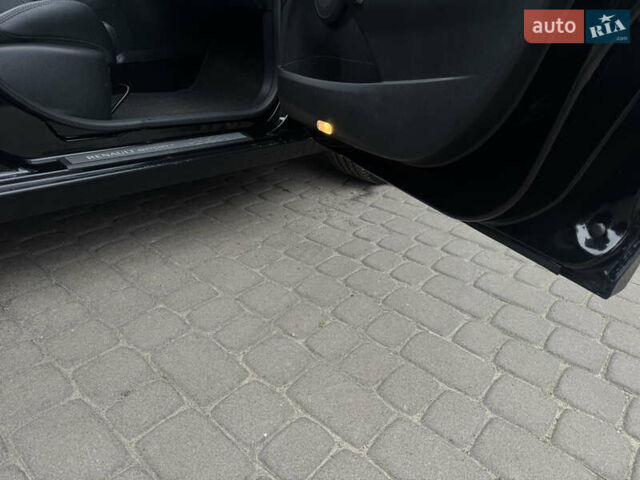 Черный Рено Меган, объемом двигателя 1.5 л и пробегом 238 тыс. км за 9200 $, фото 45 на Automoto.ua