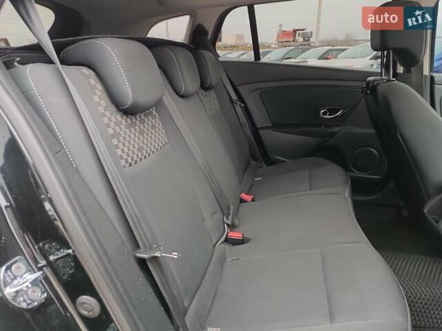 Черный Рено Меган, объемом двигателя 1.5 л и пробегом 248 тыс. км за 9540 $, фото 39 на Automoto.ua