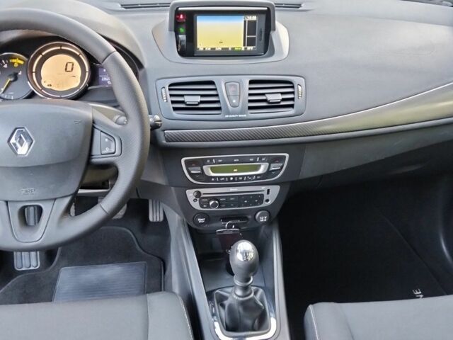 Черный Рено Меган, объемом двигателя 1.5 л и пробегом 233 тыс. км за 8900 $, фото 13 на Automoto.ua