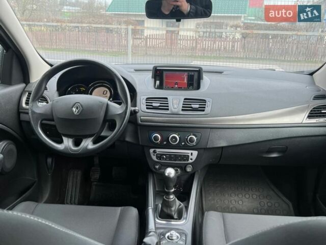 Черный Рено Меган, объемом двигателя 1.46 л и пробегом 216 тыс. км за 7500 $, фото 12 на Automoto.ua