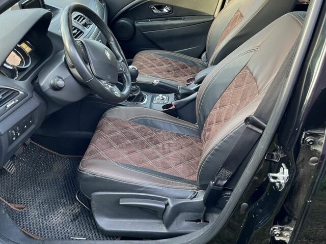 Чорний Рено Меган, об'ємом двигуна 1.5 л та пробігом 280 тис. км за 6500 $, фото 4 на Automoto.ua