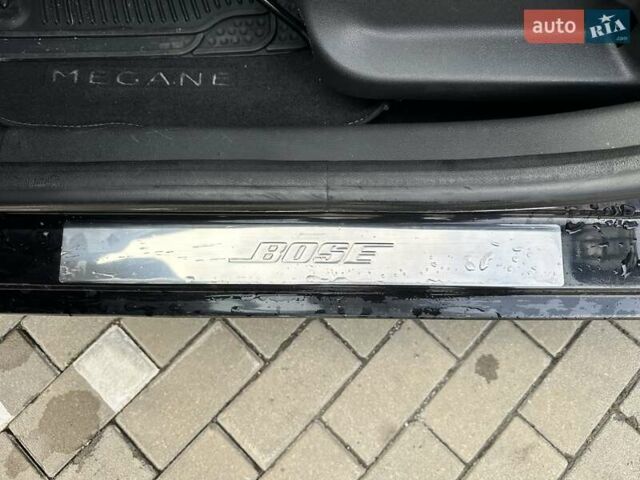 Черный Рено Меган, объемом двигателя 1.6 л и пробегом 198 тыс. км за 9200 $, фото 52 на Automoto.ua
