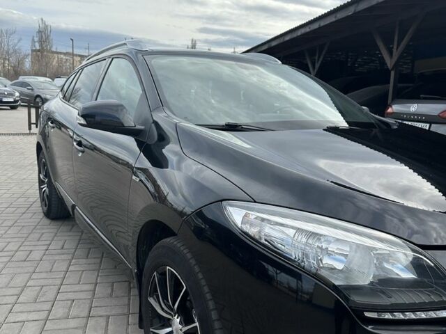 Черный Рено Меган, объемом двигателя 1.5 л и пробегом 183 тыс. км за 1599 $, фото 7 на Automoto.ua