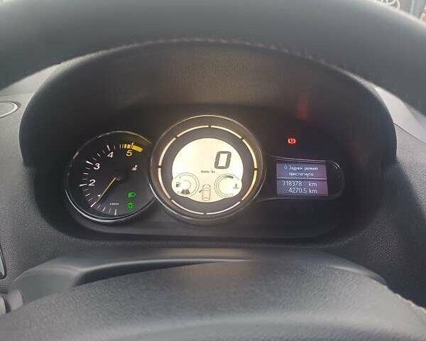 Чорний Рено Меган, об'ємом двигуна 0 л та пробігом 318 тис. км за 7800 $, фото 11 на Automoto.ua
