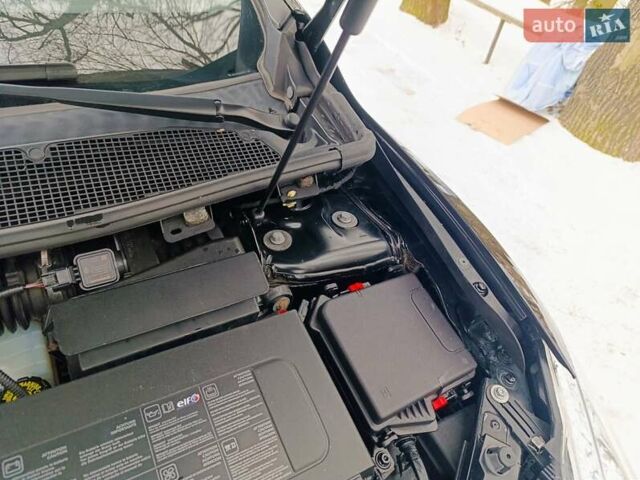 Черный Рено Меган, объемом двигателя 1.5 л и пробегом 228 тыс. км за 8150 $, фото 45 на Automoto.ua