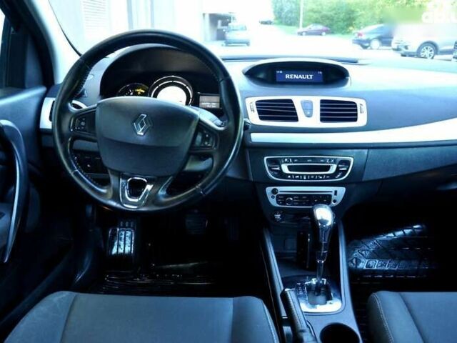 Черный Рено Меган, объемом двигателя 1.5 л и пробегом 240 тыс. км за 6999 $, фото 23 на Automoto.ua