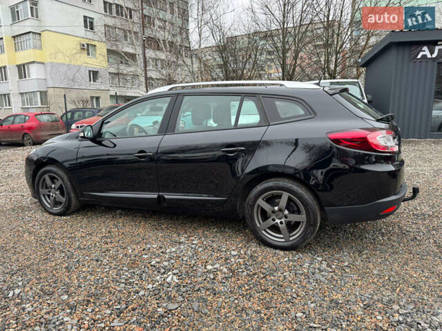 Черный Рено Меган, объемом двигателя 0 л и пробегом 221 тыс. км за 8500 $, фото 12 на Automoto.ua