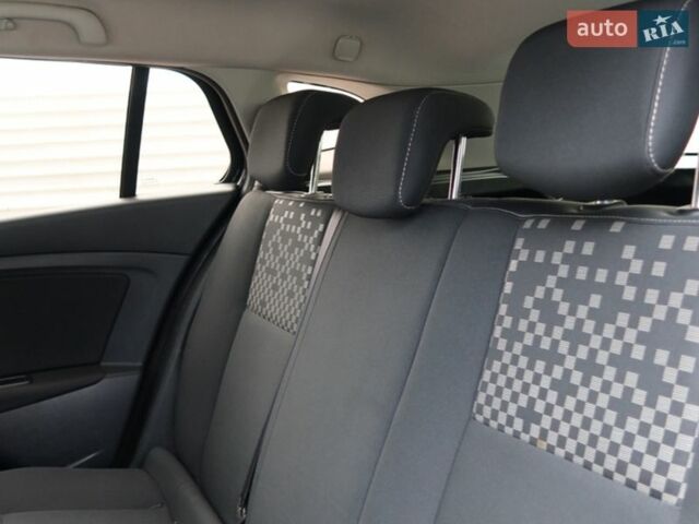 Чорний Рено Меган, об'ємом двигуна 1.46 л та пробігом 310 тис. км за 7899 $, фото 19 на Automoto.ua