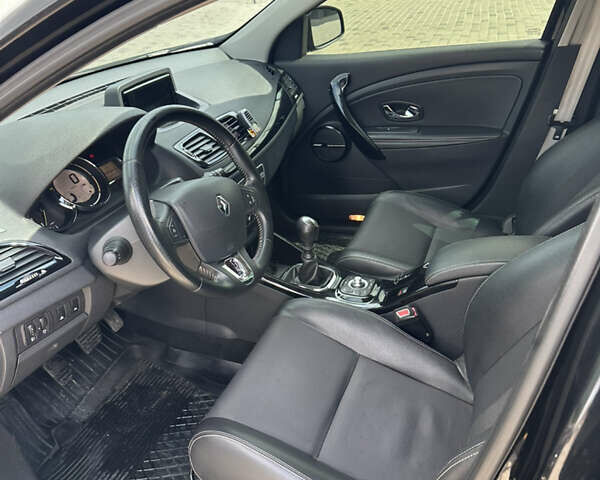 Черный Рено Меган, объемом двигателя 1.46 л и пробегом 250 тыс. км за 8456 $, фото 8 на Automoto.ua