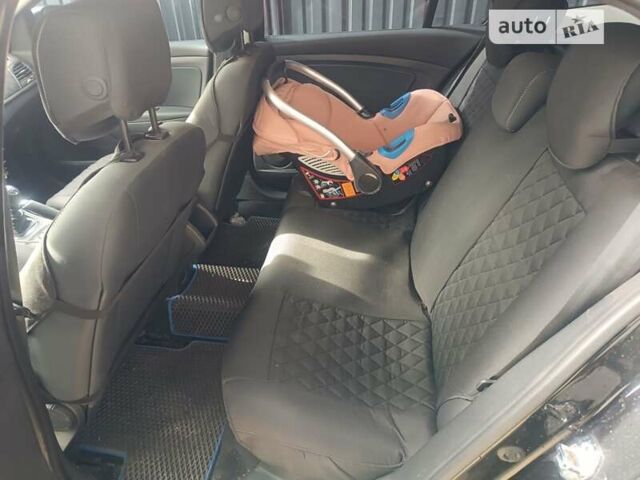 Чорний Рено Меган, об'ємом двигуна 1.5 л та пробігом 271 тис. км за 8200 $, фото 15 на Automoto.ua