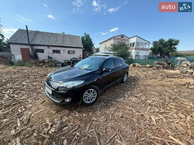 Черный Рено Меган, объемом двигателя 1.46 л и пробегом 353 тыс. км за 7700 $, фото 2 на Automoto.ua