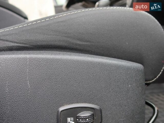 Чорний Рено Меган, об'ємом двигуна 1.46 л та пробігом 310 тис. км за 7899 $, фото 29 на Automoto.ua