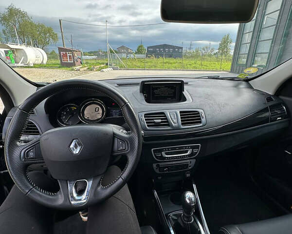 Черный Рено Меган, объемом двигателя 1.5 л и пробегом 240 тыс. км за 7700 $, фото 11 на Automoto.ua