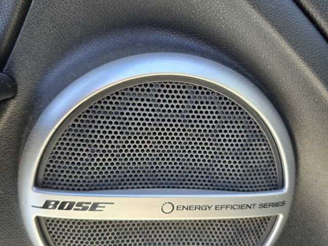 Черный Рено Меган, объемом двигателя 1.5 л и пробегом 230 тыс. км за 9900 $, фото 4 на Automoto.ua