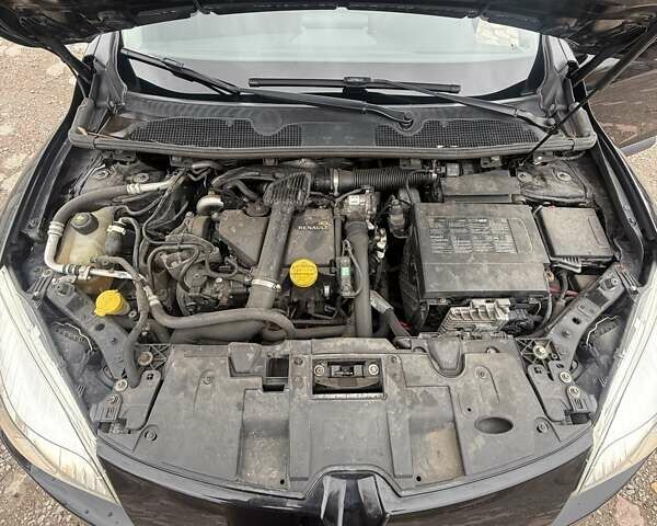 Черный Рено Меган, объемом двигателя 1.46 л и пробегом 154 тыс. км за 6800 $, фото 21 на Automoto.ua