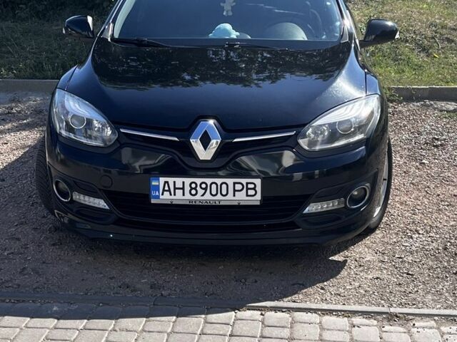 Черный Рено Меган, объемом двигателя 1.2 л и пробегом 200 тыс. км за 6600 $, фото 2 на Automoto.ua