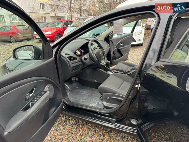 Черный Рено Меган, объемом двигателя 0 л и пробегом 221 тыс. км за 8500 $, фото 59 на Automoto.ua