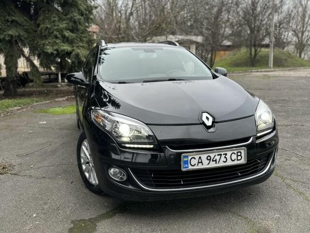 Черный Рено Меган, объемом двигателя 1.5 л и пробегом 260 тыс. км за 8600 $, фото 8 на Automoto.ua