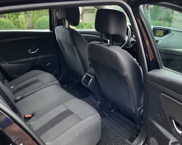 Черный Рено Меган, объемом двигателя 1.46 л и пробегом 252 тыс. км за 6950 $, фото 8 на Automoto.ua