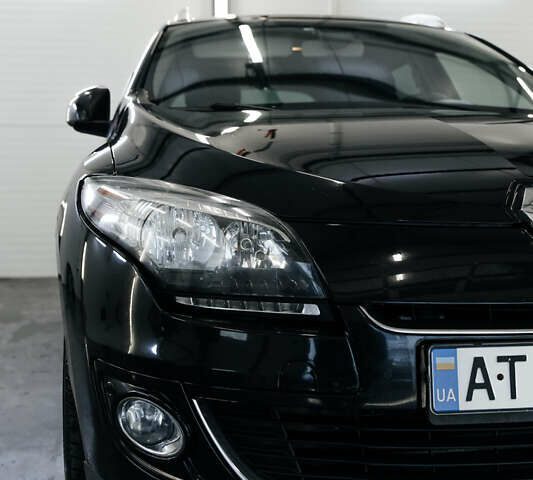 Черный Рено Меган, объемом двигателя 1.46 л и пробегом 290 тыс. км за 8400 $, фото 11 на Automoto.ua