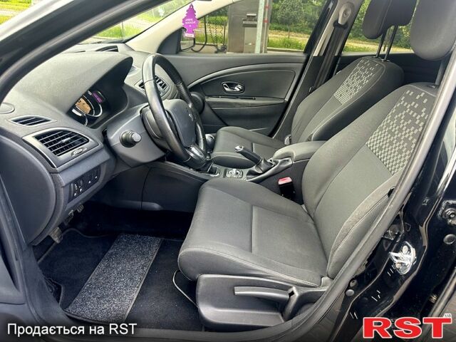 Черный Рено Меган, объемом двигателя 1.5 л и пробегом 245 тыс. км за 7900 $, фото 3 на Automoto.ua