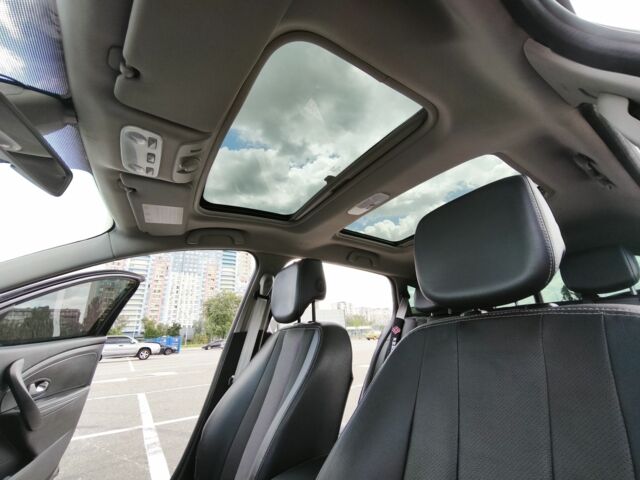 Черный Рено Меган, объемом двигателя 1.5 л и пробегом 350 тыс. км за 9000 $, фото 5 на Automoto.ua