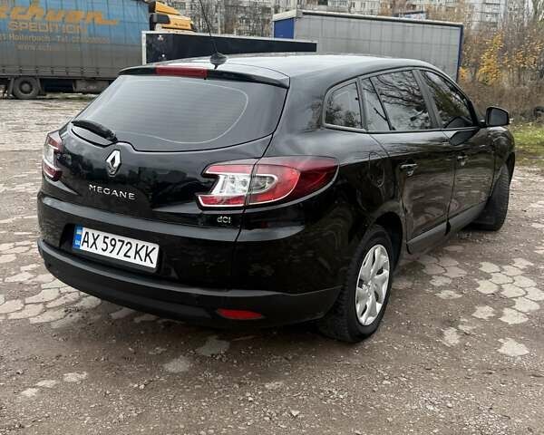 Черный Рено Меган, объемом двигателя 1.46 л и пробегом 154 тыс. км за 6800 $, фото 2 на Automoto.ua