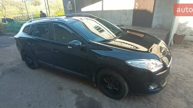 Чорний Рено Меган, об'ємом двигуна 1.46 л та пробігом 307 тис. км за 6500 $, фото 2 на Automoto.ua