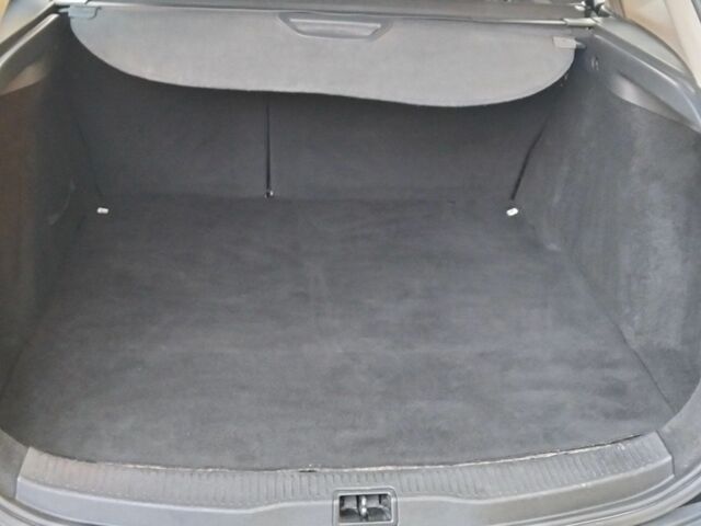 Черный Рено Меган, объемом двигателя 1.5 л и пробегом 233 тыс. км за 8900 $, фото 9 на Automoto.ua