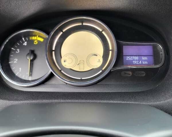 Черный Рено Меган, объемом двигателя 1.46 л и пробегом 252 тыс. км за 6950 $, фото 16 на Automoto.ua