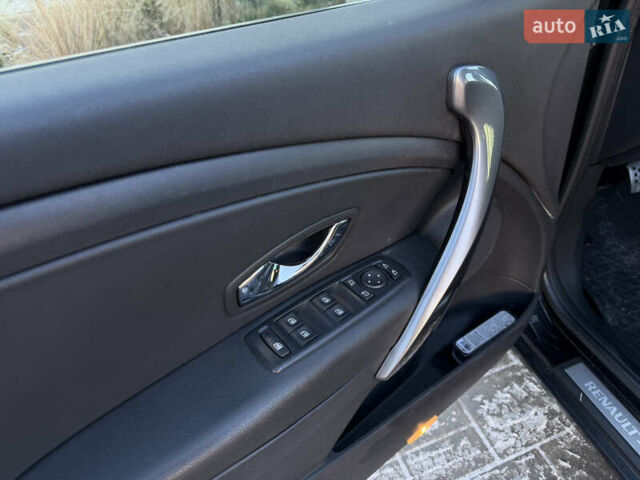 Чорний Рено Меган, об'ємом двигуна 1.5 л та пробігом 240 тис. км за 8200 $, фото 23 на Automoto.ua