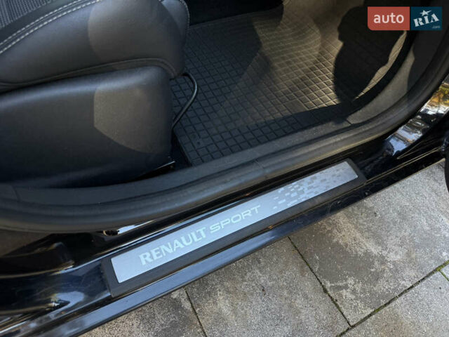 Черный Рено Меган, объемом двигателя 1.5 л и пробегом 244 тыс. км за 8800 $, фото 45 на Automoto.ua