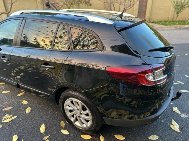 Черный Рено Меган, объемом двигателя 1.5 л и пробегом 200 тыс. км за 7600 $, фото 4 на Automoto.ua