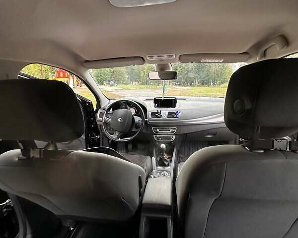 Черный Рено Меган, объемом двигателя 1.5 л и пробегом 282 тыс. км за 8500 $, фото 14 на Automoto.ua