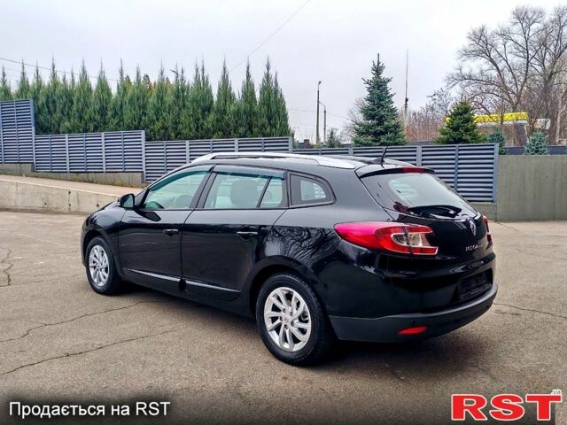 Черный Рено Меган, объемом двигателя 1.5 л и пробегом 217 тыс. км за 8200 $, фото 3 на Automoto.ua