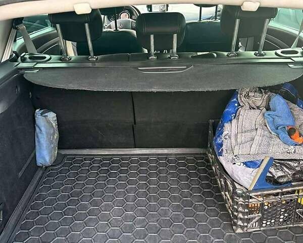 Черный Рено Меган, объемом двигателя 1.5 л и пробегом 256 тыс. км за 8800 $, фото 14 на Automoto.ua