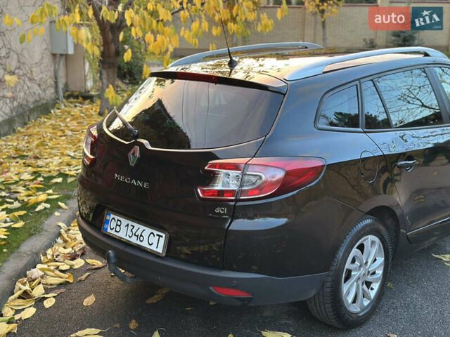 Черный Рено Меган, объемом двигателя 1.46 л и пробегом 286 тыс. км за 7600 $, фото 3 на Automoto.ua