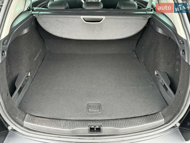 Черный Рено Меган, объемом двигателя 1.5 л и пробегом 205 тыс. км за 11150 $, фото 19 на Automoto.ua