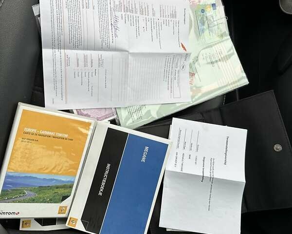 Чорний Рено Меган, об'ємом двигуна 1.5 л та пробігом 228 тис. км за 9500 $, фото 1 на Automoto.ua