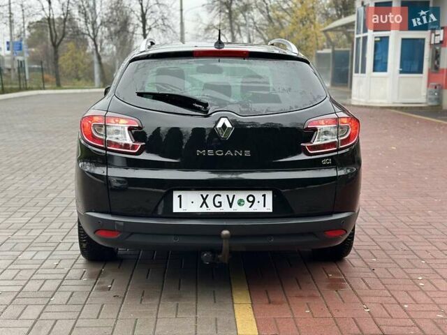 Чорний Рено Меган, об'ємом двигуна 1.5 л та пробігом 220 тис. км за 9600 $, фото 5 на Automoto.ua