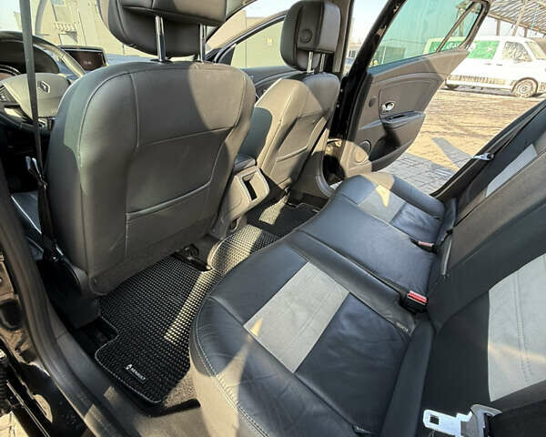 Черный Рено Меган, объемом двигателя 1.46 л и пробегом 280 тыс. км за 9700 $, фото 10 на Automoto.ua