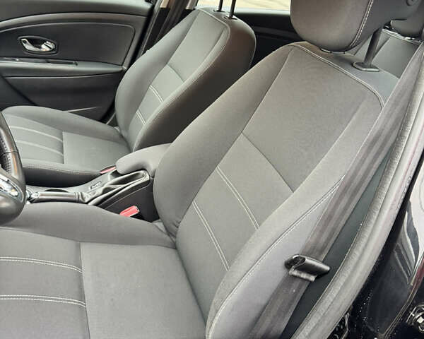 Черный Рено Меган, объемом двигателя 1.5 л и пробегом 101 тыс. км за 9499 $, фото 39 на Automoto.ua