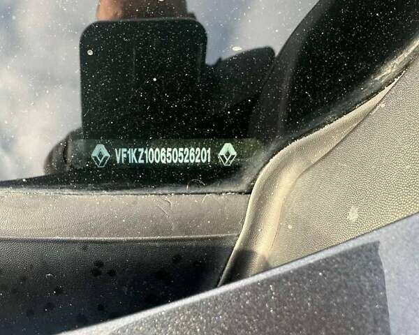 Черный Рено Меган, объемом двигателя 1.5 л и пробегом 256 тыс. км за 8800 $, фото 26 на Automoto.ua