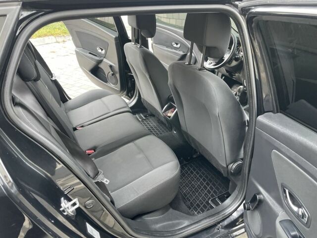 Черный Рено Меган, объемом двигателя 1.5 л и пробегом 294 тыс. км за 7999 $, фото 18 на Automoto.ua