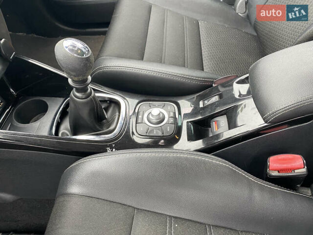 Черный Рено Меган, объемом двигателя 1.6 л и пробегом 243 тыс. км за 8450 $, фото 21 на Automoto.ua