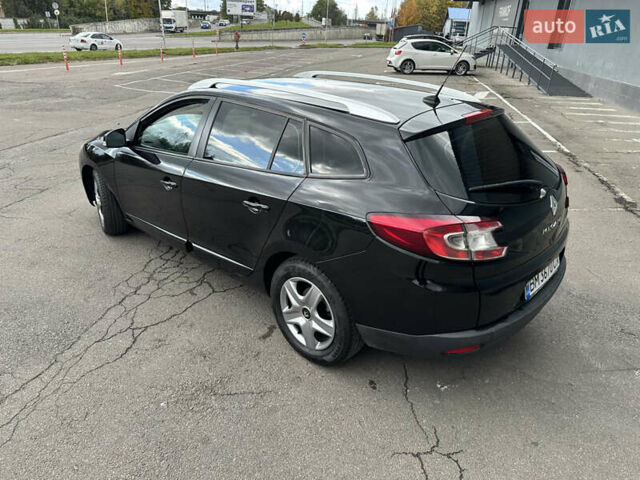 Чорний Рено Меган, об'ємом двигуна 1.46 л та пробігом 260 тис. км за 7850 $, фото 3 на Automoto.ua