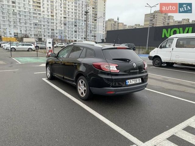 Черный Рено Меган, объемом двигателя 1.5 л и пробегом 290 тыс. км за 6900 $, фото 3 на Automoto.ua