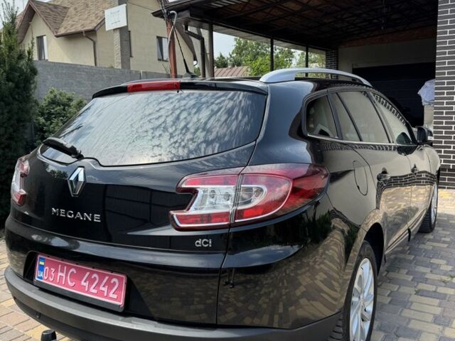 Рено Меган 2014 в Днепре (Днепропетровске) на Automoto.ua Черный Рено Меган, объемом двигателя 1.6 л и пробегом 168 тыс. км за 9500 $, фото 2 на Automoto.ua