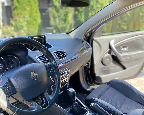 Черный Рено Меган, объемом двигателя 1.5 л и пробегом 230 тыс. км за 10480 $, фото 26 на Automoto.ua